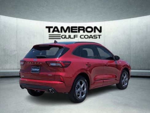 Used 2023 Ford Escape ST-Line w/ Tech Pack #1 AWD/4WD image 7