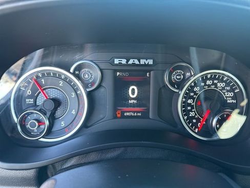 Used 2024 RAM 3500 Big Horn image 17