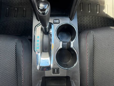 Used 2017 Chevrolet Equinox LS FWD image 21