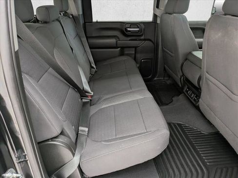 Used 2022 Chevrolet Silverado 2500 LT w/ Convenience Package image 18