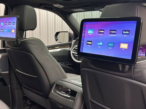 Used 2026 Cadillac Escalade Platinum Sport w/ LPO, ONYX Package image 37