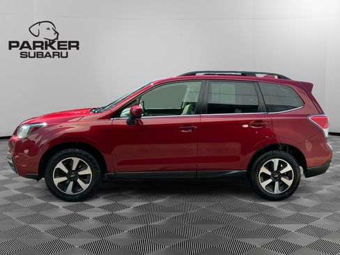 Used 2018 Subaru Forester 2.5i Limited AWD/4WD image 2