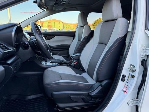 Used 2018 Subaru Crosstrek 2.0i Premium image 14