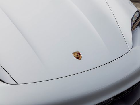 Certified 2023 Porsche Taycan image 15