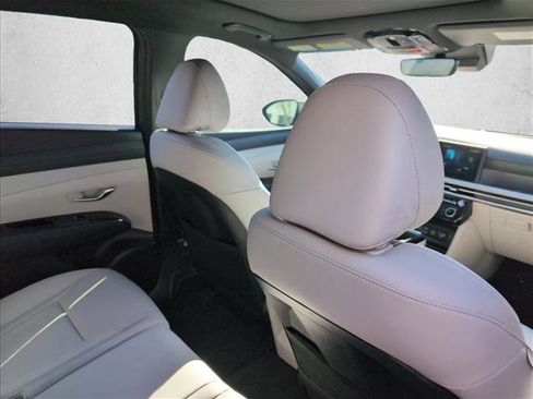 Certified 2025 Hyundai Tucson Limited image 20