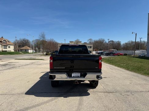 Used 2021 Chevrolet Silverado 2500 LT w/ Texas Edition image 6