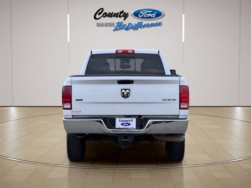 Used 2018 RAM 2500 SLT image 11