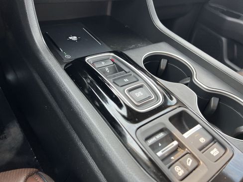 Used 2023 Honda Pilot Elite image 22