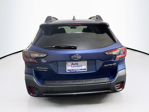Used 2022 Subaru Outback Premium image 6