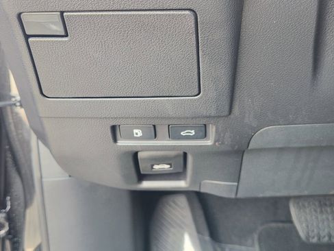 Used 2025 Lexus ES 350 w/ Premium Package image 21