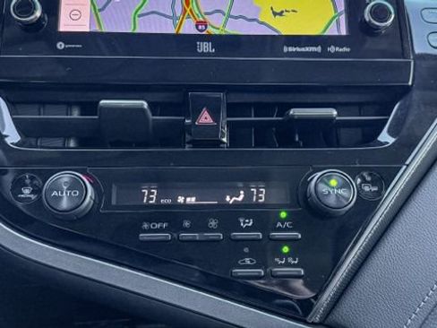Used 2023 Toyota Camry XSE w/ Navigation Package image 31