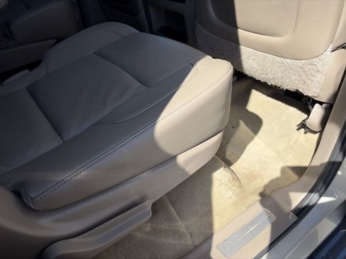 Used 2015 Chevrolet Tahoe LT AWD/4WD image 27