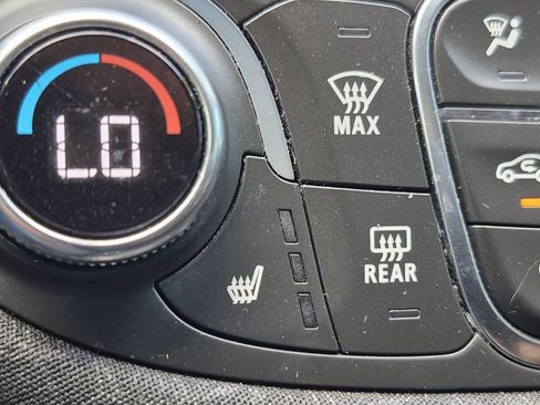 Certified 2022 Chevrolet Malibu LT FWD image 25