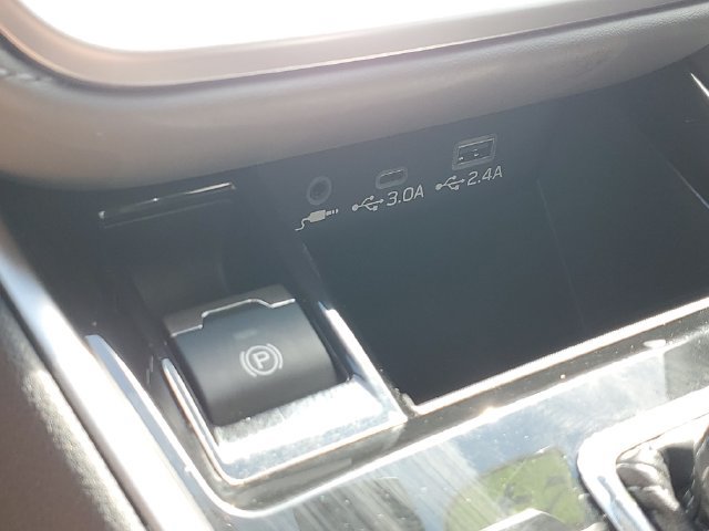 Used 2024 Subaru Outback Onyx Edition AWD/4WD image 28