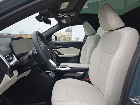 New 2026 BMW X2 xDrive28i w/ Technology Package AWD/4WD image 6