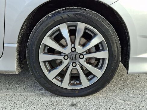 Used 2013 Honda Fit Sport image 8