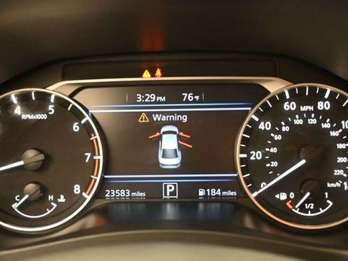 Used 2025 Nissan Altima 2.5 SR AWD/4WD image 18