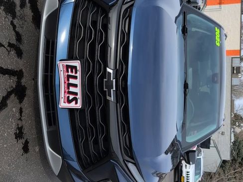 Used 2023 Chevrolet Blazer LT w/ Midnight/Sport Edition image 2