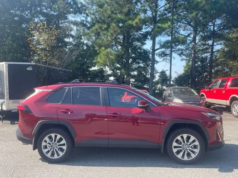 Used 2025 Toyota RAV4 XLE Premium w/ Weather Package AWD/4WD image 4
