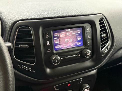 Used 2018 Jeep Compass Sport image 21