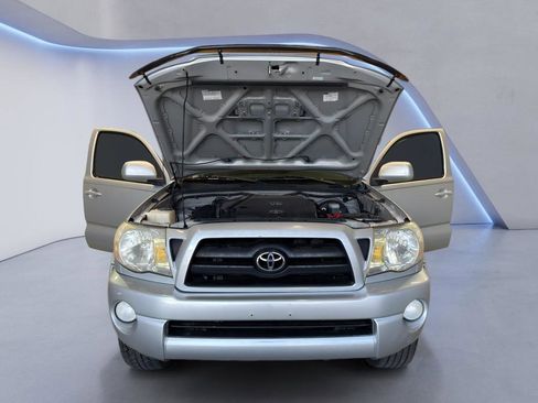 Used 2006 Toyota Tacoma PreRunner RWD image 8