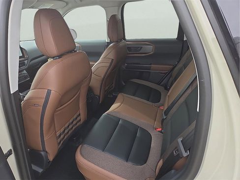 New 2025 Ford Bronco Sport Outer Banks image 9