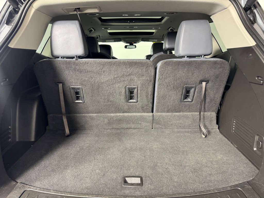 Used 2019 Buick Enclave Essence AWD/4WD image 26