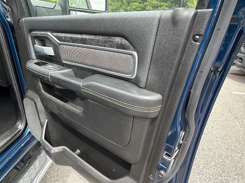 Used 2024 RAM 2500 Big Horn w/ Level 2 Equipment Group AWD/4WD image 18