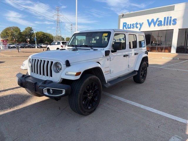 Used 2021 Jeep Wrangler Unlimited Sahara w/ Cold Weather Group AWD/4WD image 2