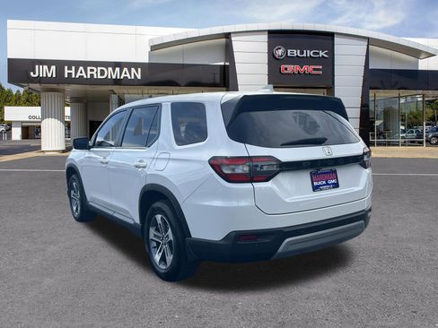 Used 2025 Honda Pilot EX-L image 5