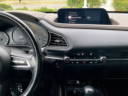 Used 2023 MAZDA CX-30 AWD 2.5 S w/ Premium Package image 6