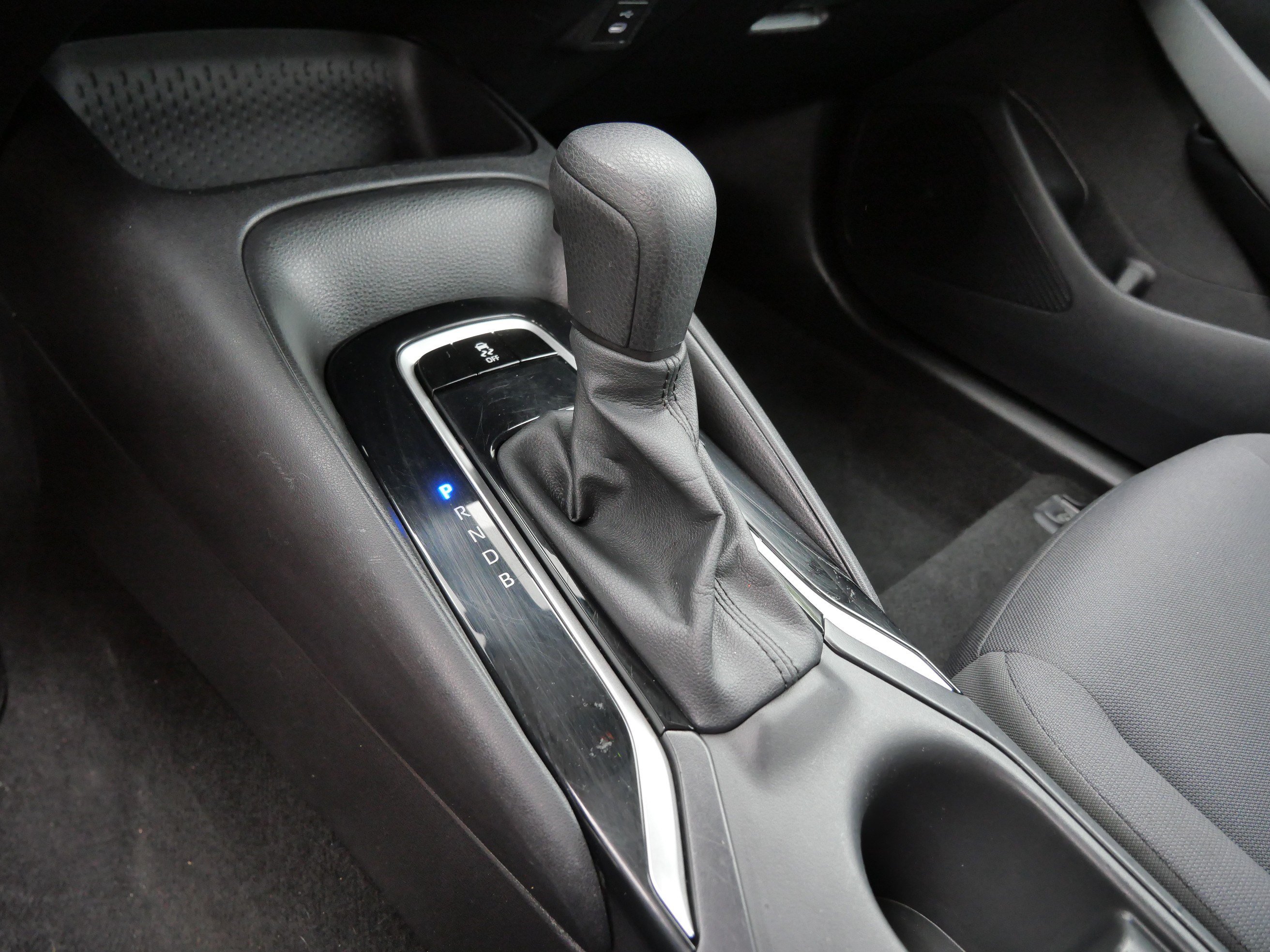 Certified 2024 Toyota Corolla LE FWD image 25