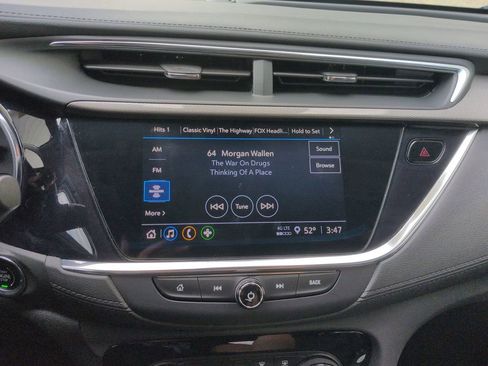 Used 2023 Buick Encore GX Preferred w/ Cold Weather Comfort Package AWD/4WD image 11