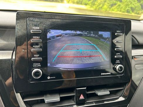 Used 2023 Toyota Camry SE image 25