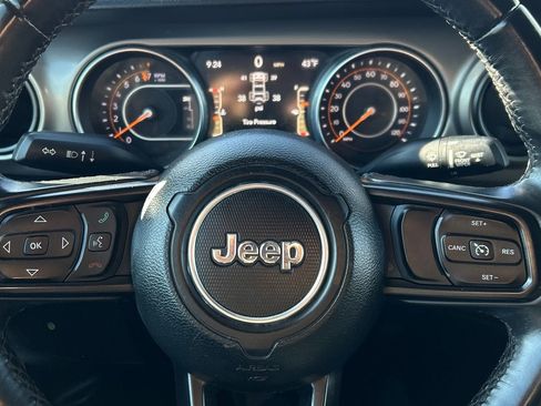 Used 2018 Jeep Wrangler Unlimited Sport S image 22