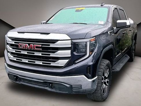 Used 2023 GMC Sierra 1500 SLE AWD/4WD image 1