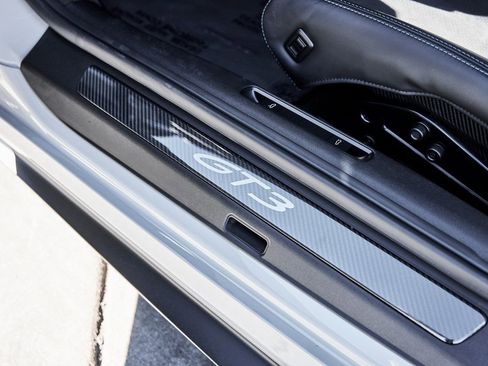 Used 2024 Porsche 911 GT3 image 34