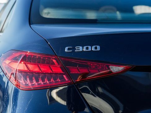 Used 2023 Mercedes-Benz C 300 4MATIC Sedan image 7
