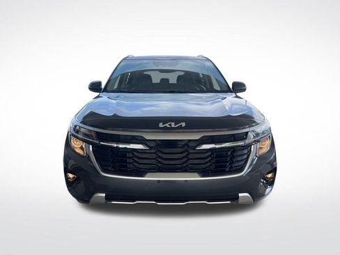 Certified 2024 Kia Seltos S AWD/4WD image 2