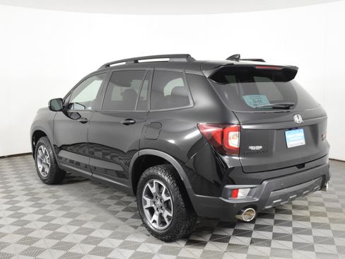 Certified 2022 Honda Passport TrailSport image 7