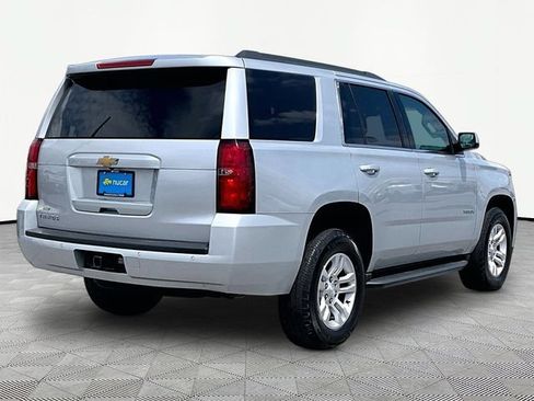 Used 2017 Chevrolet Tahoe LS w/ Enhanced Driver Alert Package AWD/4WD image 6
