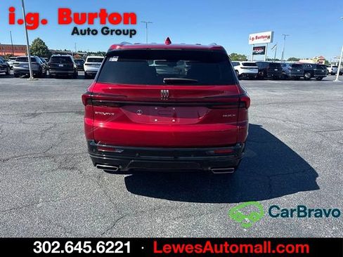 Used 2025 Buick Enclave Sport Touring FWD image 4