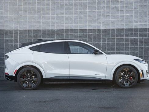 New 2025 Ford Mustang Mach-E GT image 4