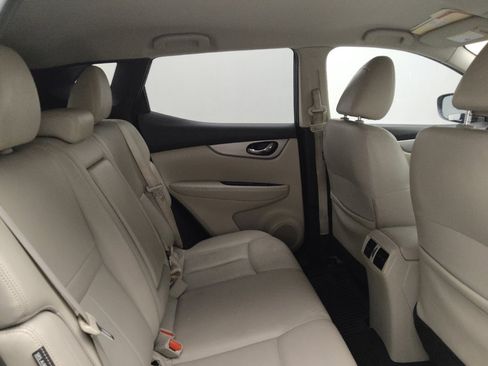 Used 2020 Nissan Rogue Sport SL FWD image 19