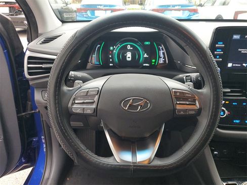 Used 2021 Hyundai Ioniq SE image 18