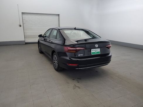 Used 2019 Volkswagen Jetta SE image 5