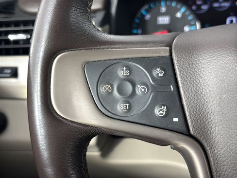 Used 2018 GMC Yukon Denali w/ Open Road Package RWD image 18