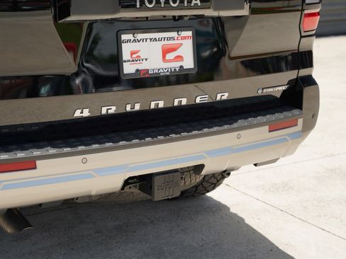 Used 2026 Toyota 4Runner Limited AWD/4WD image 15