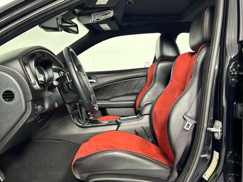 Used 2023 Dodge Charger Scat Pack w/ Plus Group RWD image 32