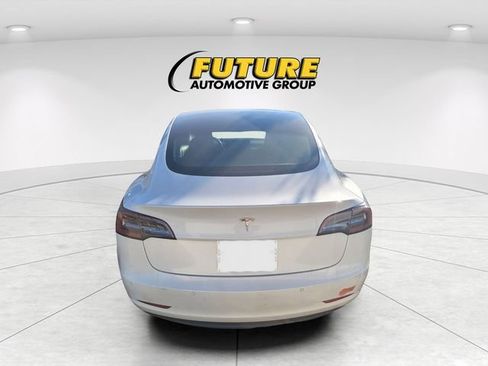 Used 2020 Tesla Model 3 RWD image 4
